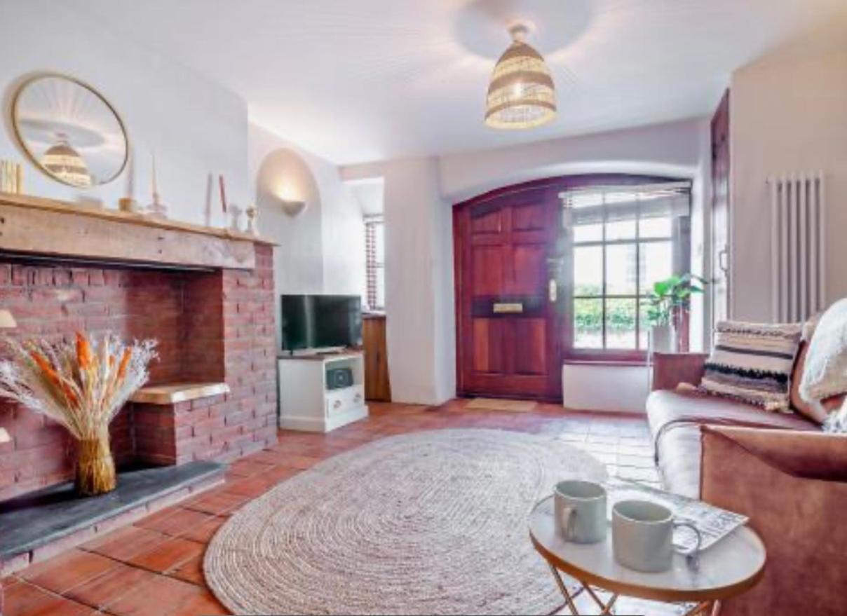 Carpenters Cottage Quirky Home Seaside Town Minehead Exteriör bild